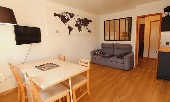 Metabief Apartment | METABIEF - BEAUSOLEIL - Front of the Slopes Apartment 4 Pers