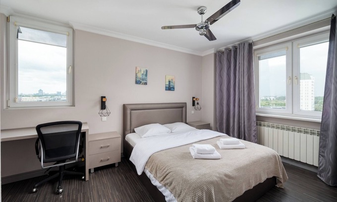 Nowa Praga Apartment | Metro Szwedzka Homely Apartment