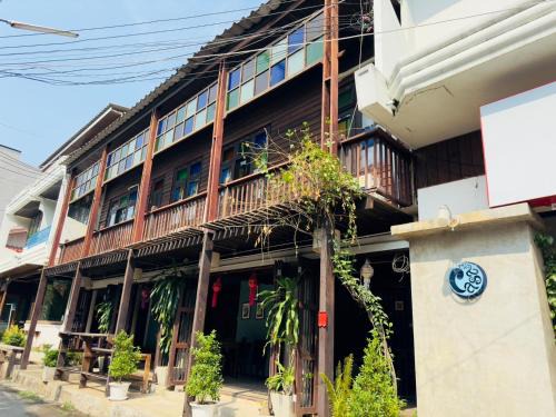 Thapae House | Mi Casa Thaphae Chiang Mai