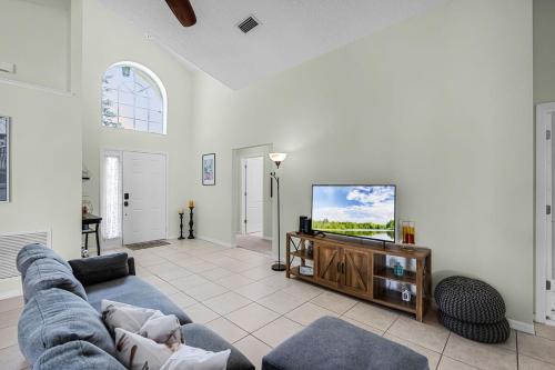 Mill Run Apartment | Mi Casita Near Disney Universal