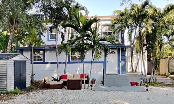 Little Haiti House | Miami Townhouse with Patio, Gazebo, Free Parking, centrally located