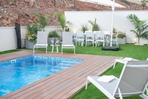 Tiberias Apartment | Michaelangelo Luxury Garden Apartment with Private Pool