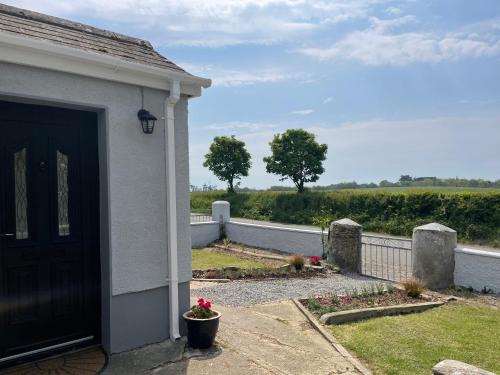 Killinick House | Midsummer cottage