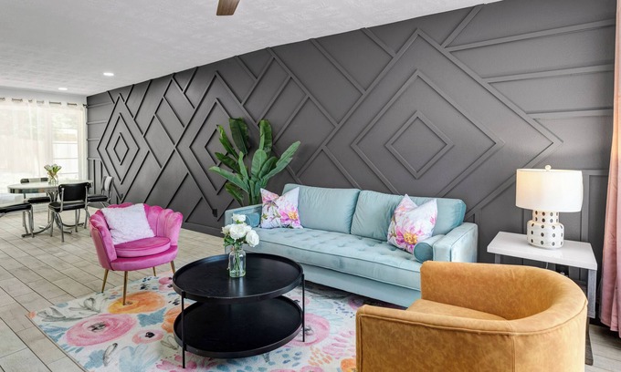 College Station House | Midtown Modern - Extended Stay