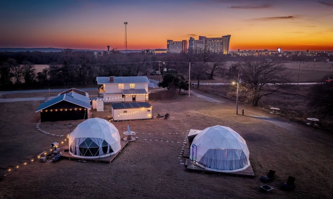 Thackerville Apartment | Midweek Dream Lux Dome near Casino and Lake