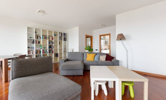 Lambrate Apartment | Milan-Rubattino Comfy APT - with 2 Terraces