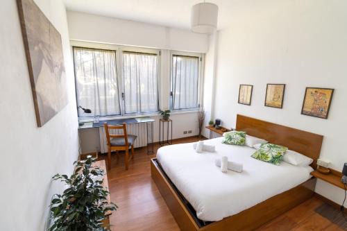Gallaratese Apartment | Milano San Siro-Rho Fiera-Parking&Security "Metro 200m"