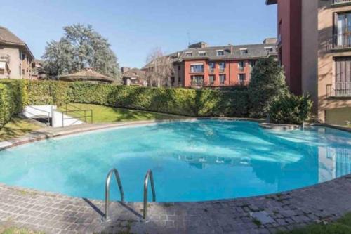 Lampugnano Apartment | Milano San Siro Stadium Rho Fair Pool Garden WiFi