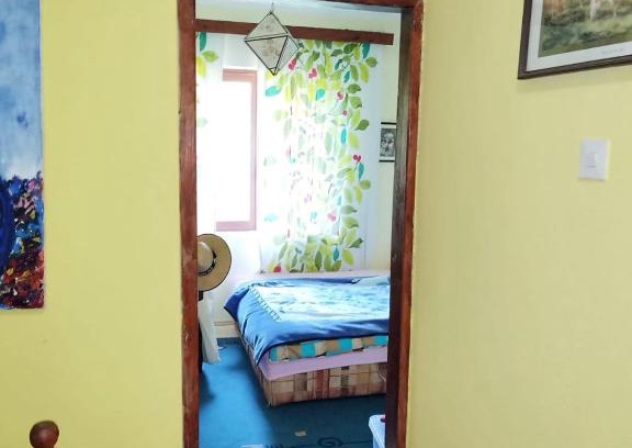 Niksic House | Milka Lek Lai Cacao Mika ZEE