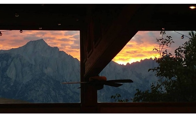 Lone Pine House | *Million Dollar Views and Indoor Pool!