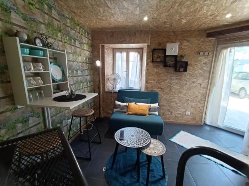 Toury Apartment | Mini House in Beauce