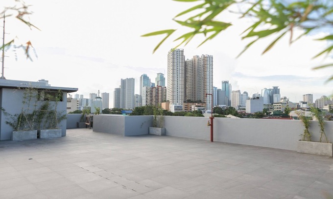 Kapitolyo Apartment | Minimalist Japanese-style Serviced Apartments | Staycation | BGC Area