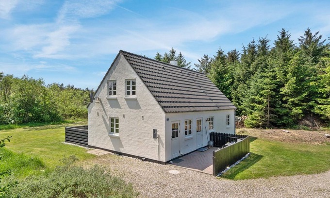Vorupør House | "Minja" - 900m from the sea by Interhome