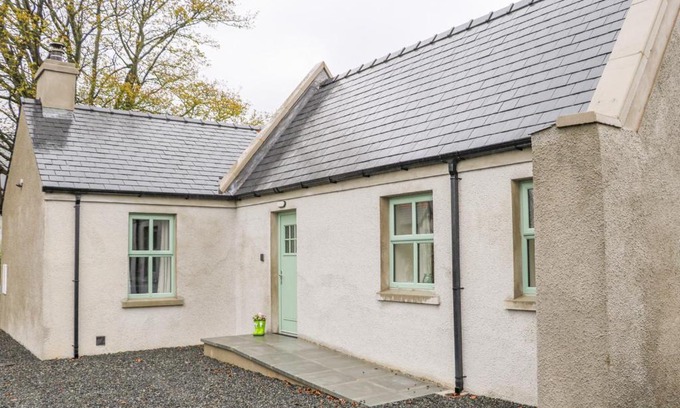 Newry House | Minnie's Cottage, Killeavy