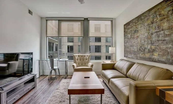 Garden Hills Apartment | Mins from Airport | Central 1BR in Buckhead | Downtown
