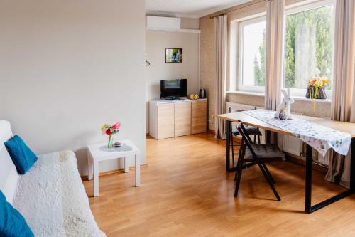 Lapalice House | Mira - Mira pokoje z widokiem na jezioro