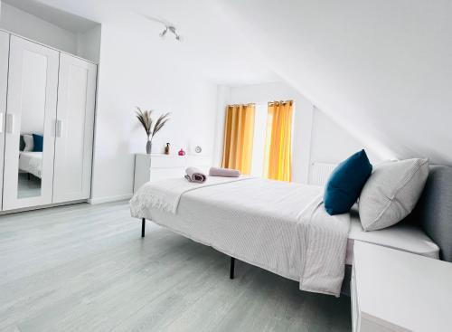 Otopeni Apartment | Mira new appartment in Otopeni near airport
