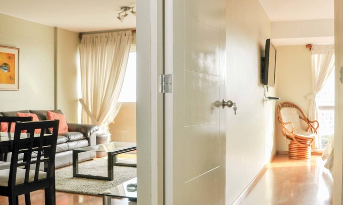 San Antonio Apartment | Miraflores4Rent Mar y Vista