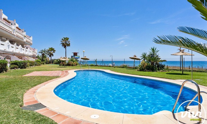 Calahonda Apartment | Mirazul | Beachfront Apartment in Mijas