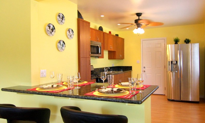 Crown Point House | Mission Bay's Blue Waters Complimented By White Sand Beaches