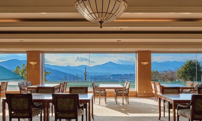 Yashio Onsen Hotel | Mission Hills Hotel