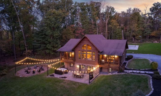 Orrtanna Cabin | Misty Mountain Lodge Pickleball Liberty Ski
