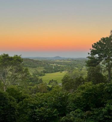 Mapleton House | Misty Valley Cottage