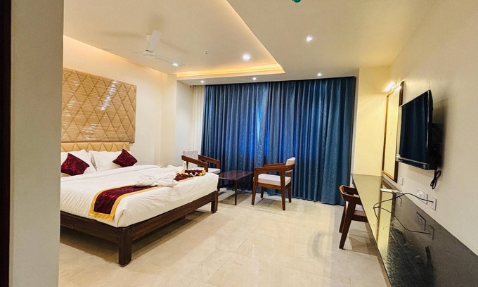 Warangal Hotel | MK Naidu Hotel & Conventions Center