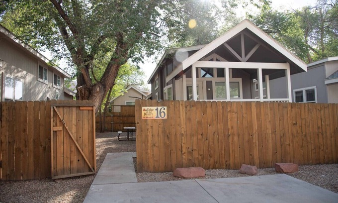 Moab House | Moab Rim Cabin #16