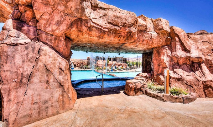 Moab South Valley Condo | Moab Sage Creek Balance Rock Retreat