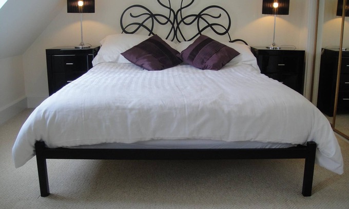 Fort Augustus Apartment | Moathouse No.9, The Highland Club, Loch Ness, Swimming Pool, Sauna. SPECTATULAR!