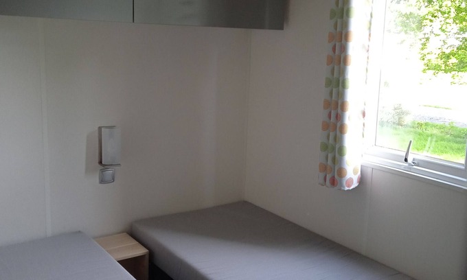 Cahagnolles House | Mobil Home Calvados a la Campagne Proche de la mer Animaux Acceptés 6 Personnes