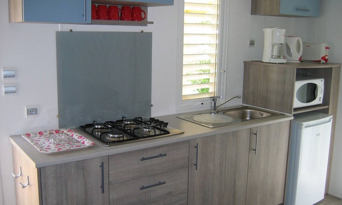 Veynes House | Mobile home rental in a quiet campsite
