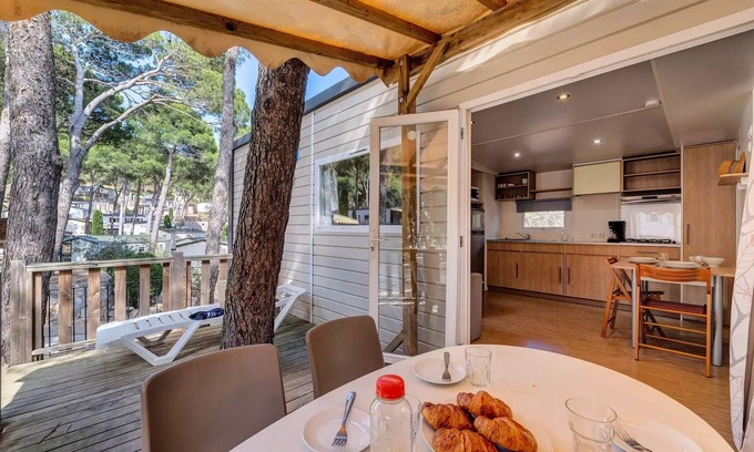 Wijckel House | Mobilheim A/C