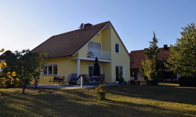 Markt Erlbach Apartment | Mod. Apartment 75 m²