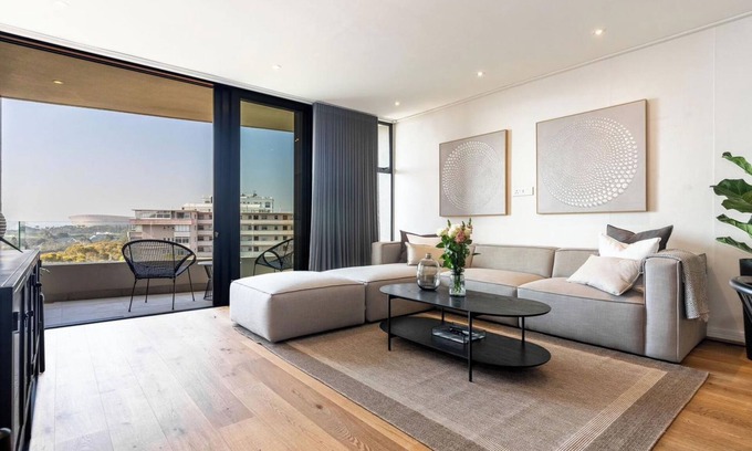 Three Anchor Bay Apartment | Modern 1 Bedroom in Sea Point