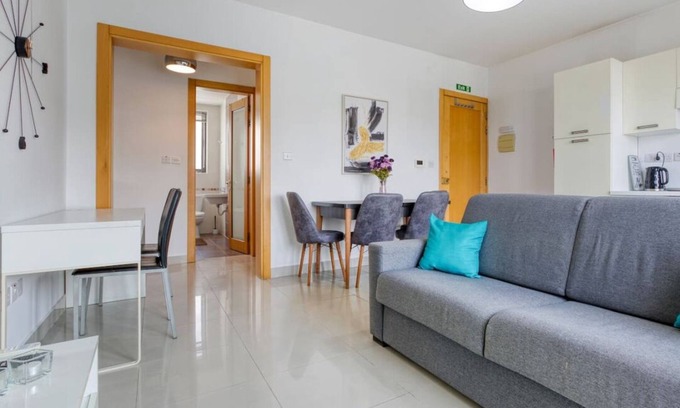 Il-Balluta Apartment | Modern 1BR Penthouse with Terrace in St Julians