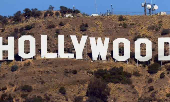 Beverly Grove Apartment | Modern 2BR/2BA Gem in Prime West Hollywood — Walk to Nobu, Catch, Craigs & More!