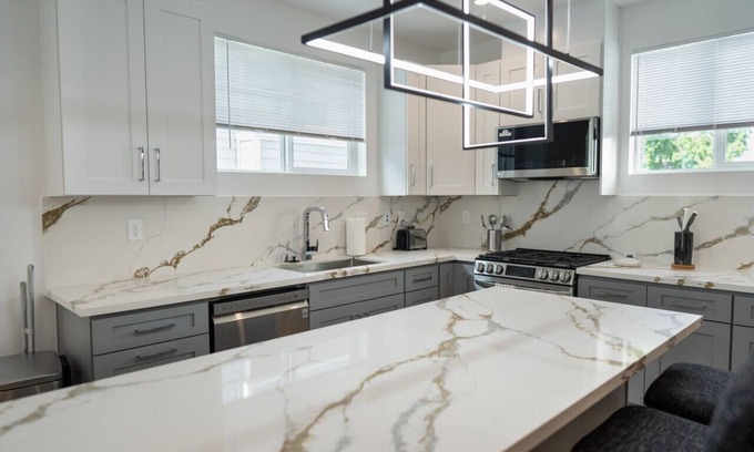NoHo Arts District House | MODERN 3BR HOME BUILT 2023 w/GARAGE, FENCED PATIO, 2 BALCONIES & EV-CHARGER p66