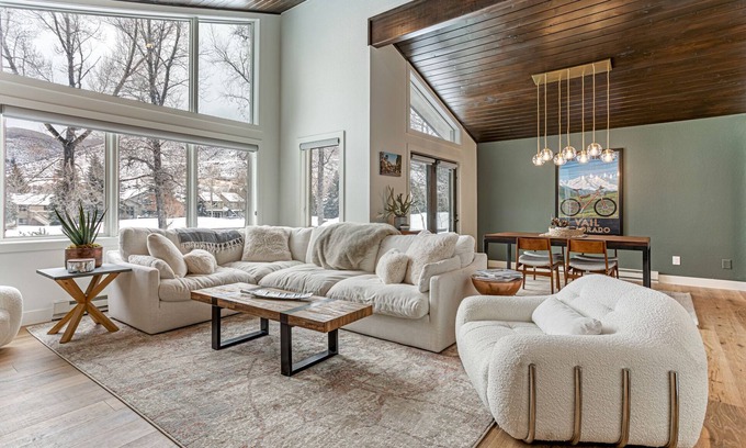 Eagle-Vail House | Modern 4BR Duplex | Minutes to Beaver Creek + Vail