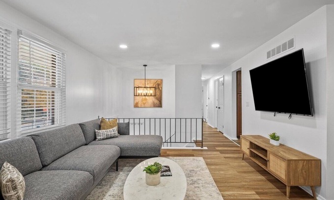 Cranberry Township House | Modern and Accessible 5 Bedroom Home in Cranberry, Pittsburgh with a Game Room
