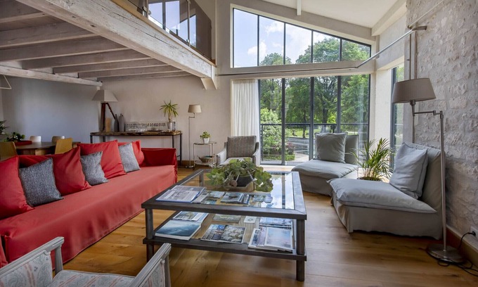 Jarnac Apartment | Modern and bright loft with panoramic view!