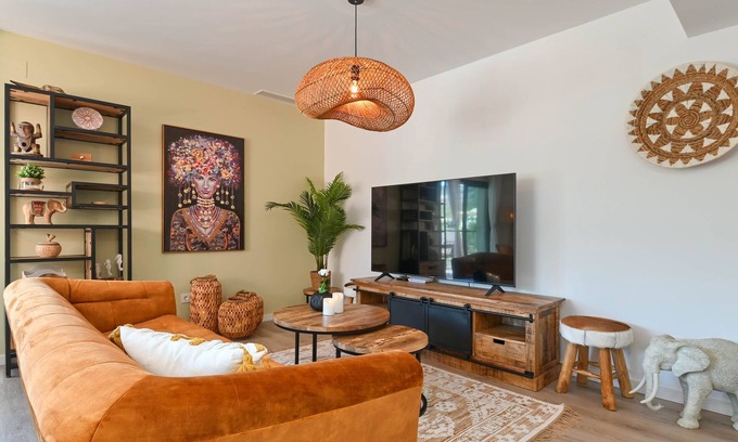 Javea Apartment | Modern and comfortable apartment in Javea, Costa Blanca, Spain with communal pool for 4 persons