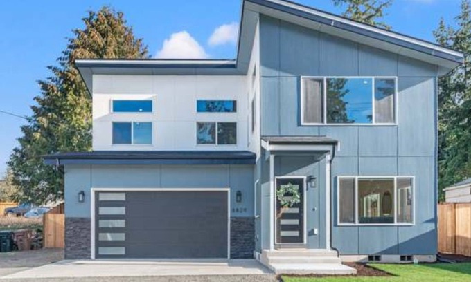 South End House | Modern and Comfortable Living