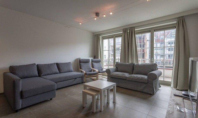 Koksijde-Bad Apartment | Modern apartment in heart of Sint Idesbald