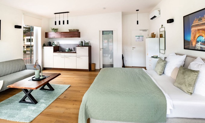Miltenberg Apartment | Modern apartment (44sqm) with kitchen