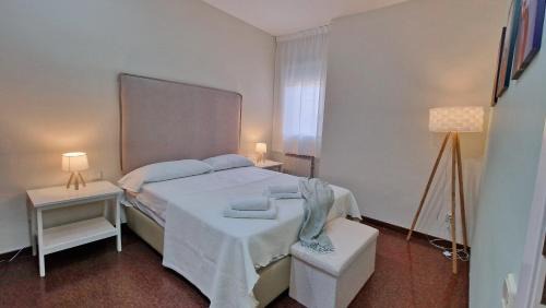 Les Corts Apartment | Modern apartment close to the Camp Nou Stadium
