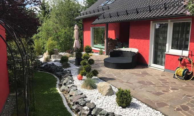 Schauenstein Apartment | Modern apartment in Schauenstein with loggia and balcony *