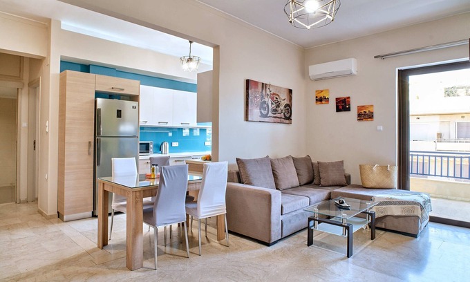 Rethymno Apartment | Modern Apartment, just 70 meters from the sea!