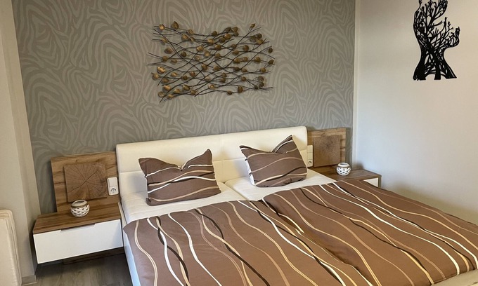 Wiek Apartment | Modern apartment, kitchen, large terrace & baby equipment, near AOK clinic
